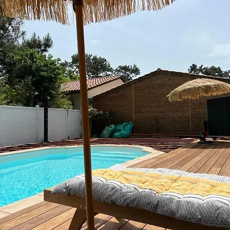 Grande Villa Avec Piscine Vakantiehuis *